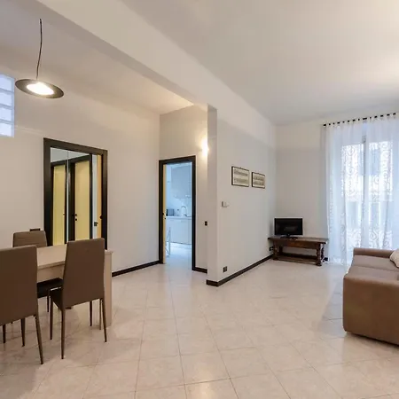 Altido Modern Flat For 6 In The Heart Of Foce Apartment Genua