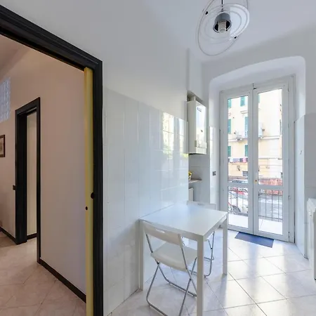 Altido Modern Flat For 6 In The Heart Of Foce