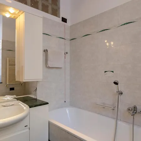 Altido Modern Flat For 6 In The Heart Of Foce
