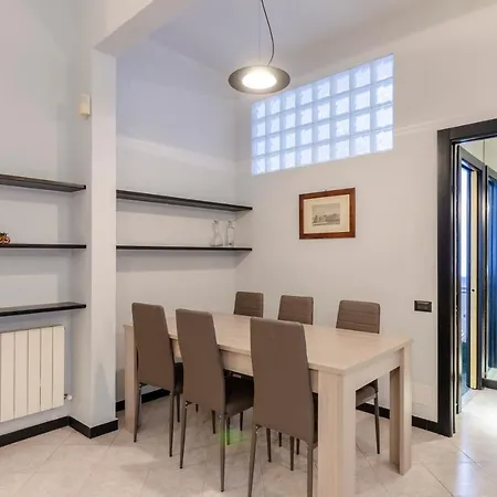 Lejlighed Altido Modern Flat For 6 In The Heart Of Foce Genova